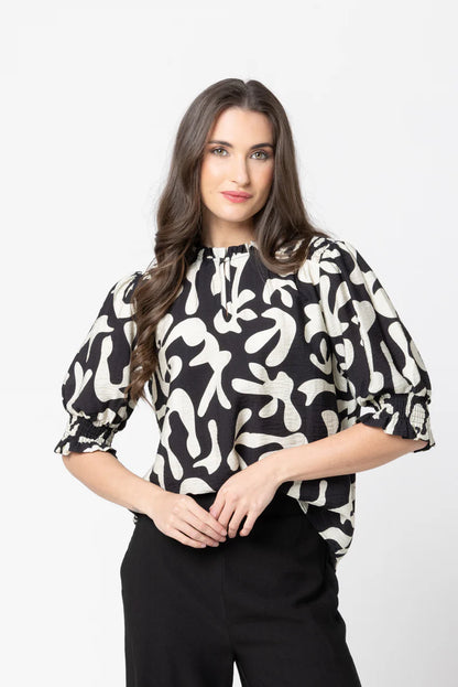 Seeking lola Gifted Top - Bold Ink