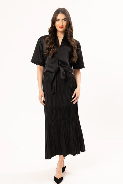 Seeking Lola Pisces Top - Black
