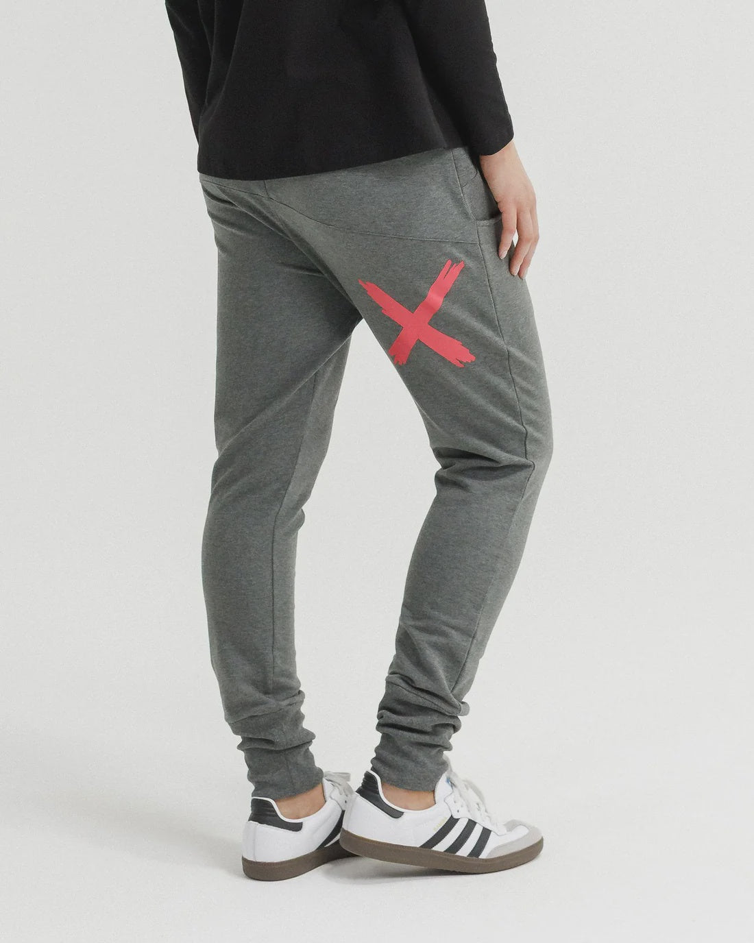 Homelee Apartment Pants - Winter - Charcoal with Coral X