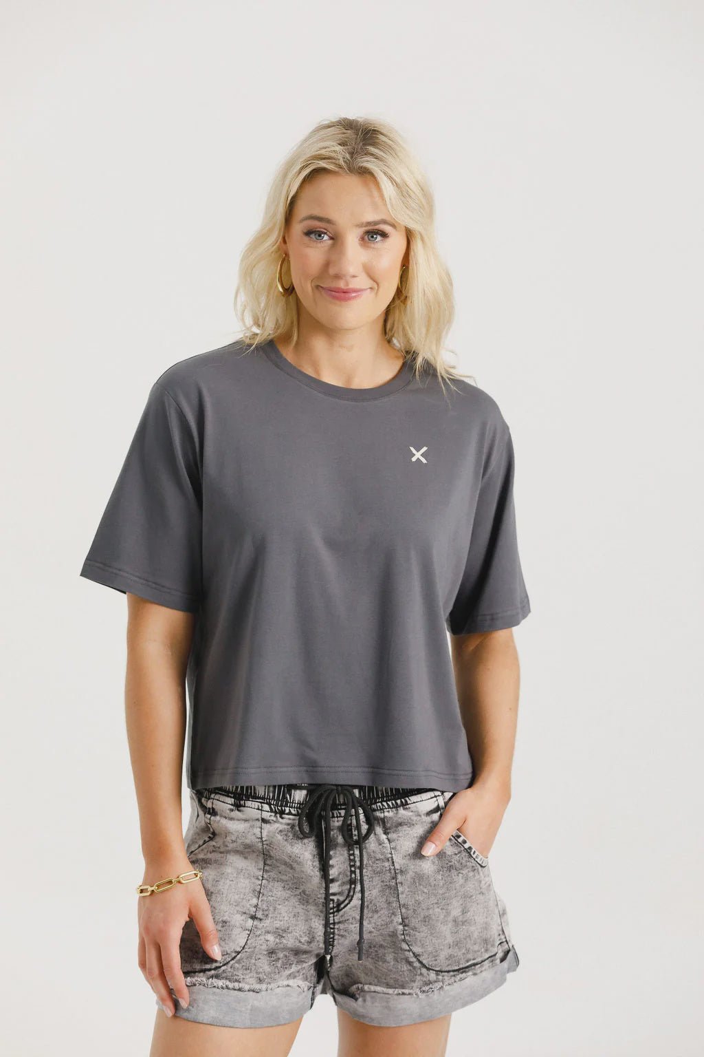 Homelee Becky Tee - Graphite with Ivory