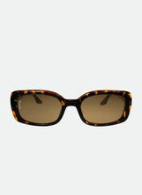 Load image into Gallery viewer, Otra Eyewear Sunglasses - Daisy Tort/Brown
