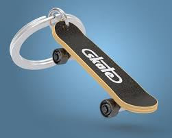 Stellar Haus Metalmorphose Keyring - Skateboard