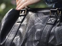 Moana Road Overnighter - Miriama Grace-Smith Black