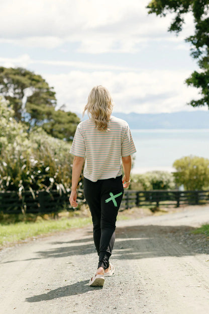 Homelee Apartment Pants - Black with Kelly Green X