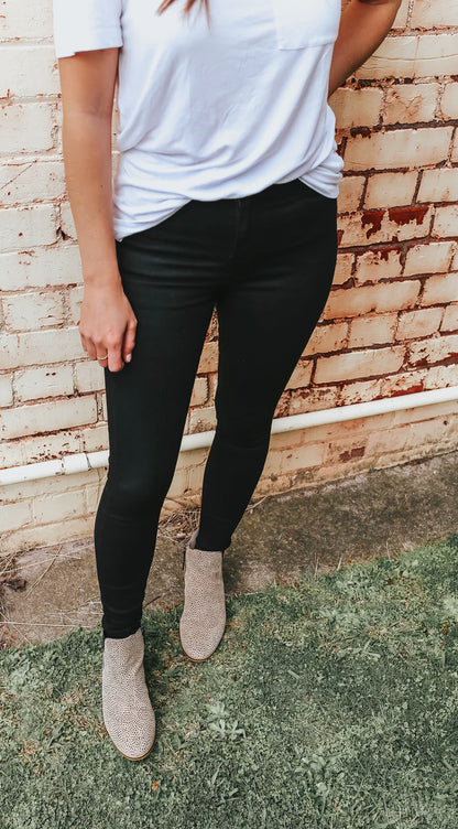 Junkfood  SLIP Ankle Grazer Jeans - Black