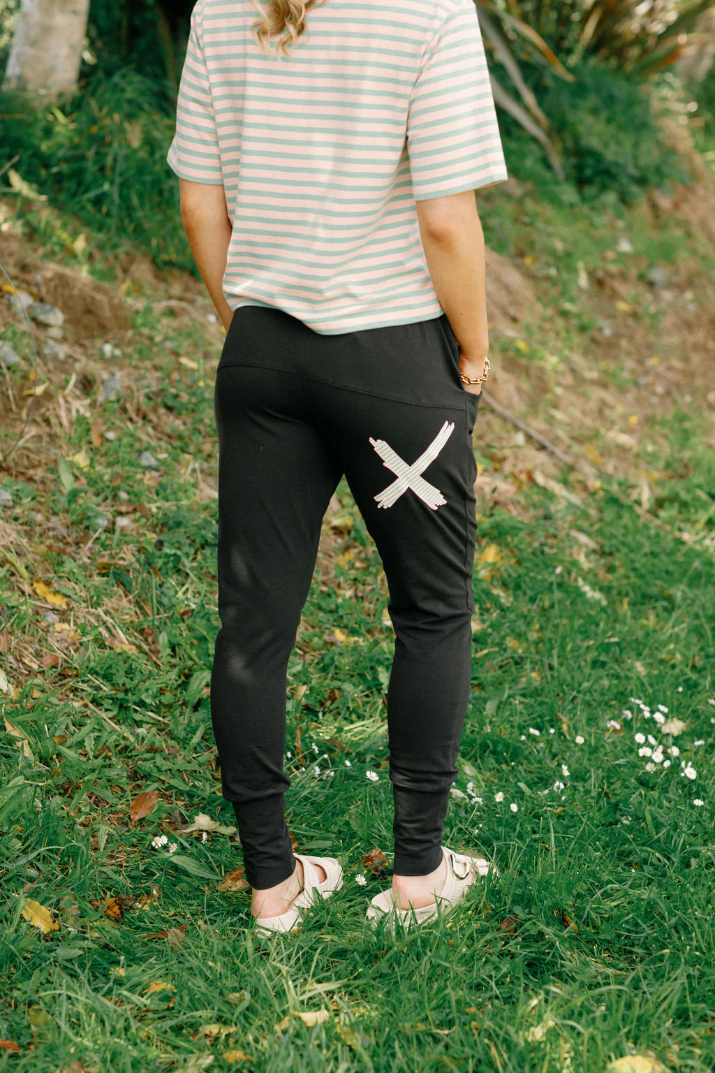 Homelee Apartment Pants - Black with Candy Apple X