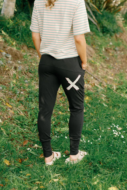 Homelee Apartment Pants - Black with Candy Apple X