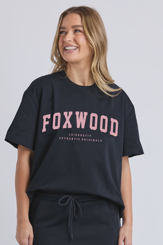 Foxwood Interval Tee - Navy with Pink
