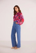 Load image into Gallery viewer, MinkPink Lexie Long Sleeve Blouse
