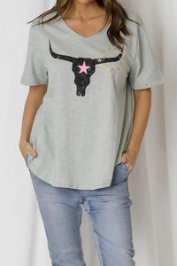 Love Lily Avalon Steer V Neck Tee - Chalk