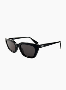Otra Eyewear Sunglasses - Nove Black/Smoke