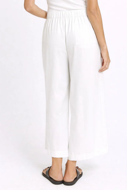Betty Basics Bella Crop Pants - White