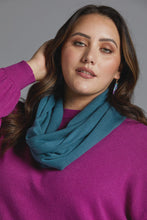 Load image into Gallery viewer, Eb &amp; Ive Vienetta Snood Teal
