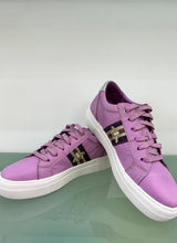 Load image into Gallery viewer, Gelato Zonk Sneaker Smokey Grape Bee
