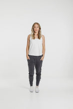 Load image into Gallery viewer, Home-Lee Apartement Pants Stonewash

