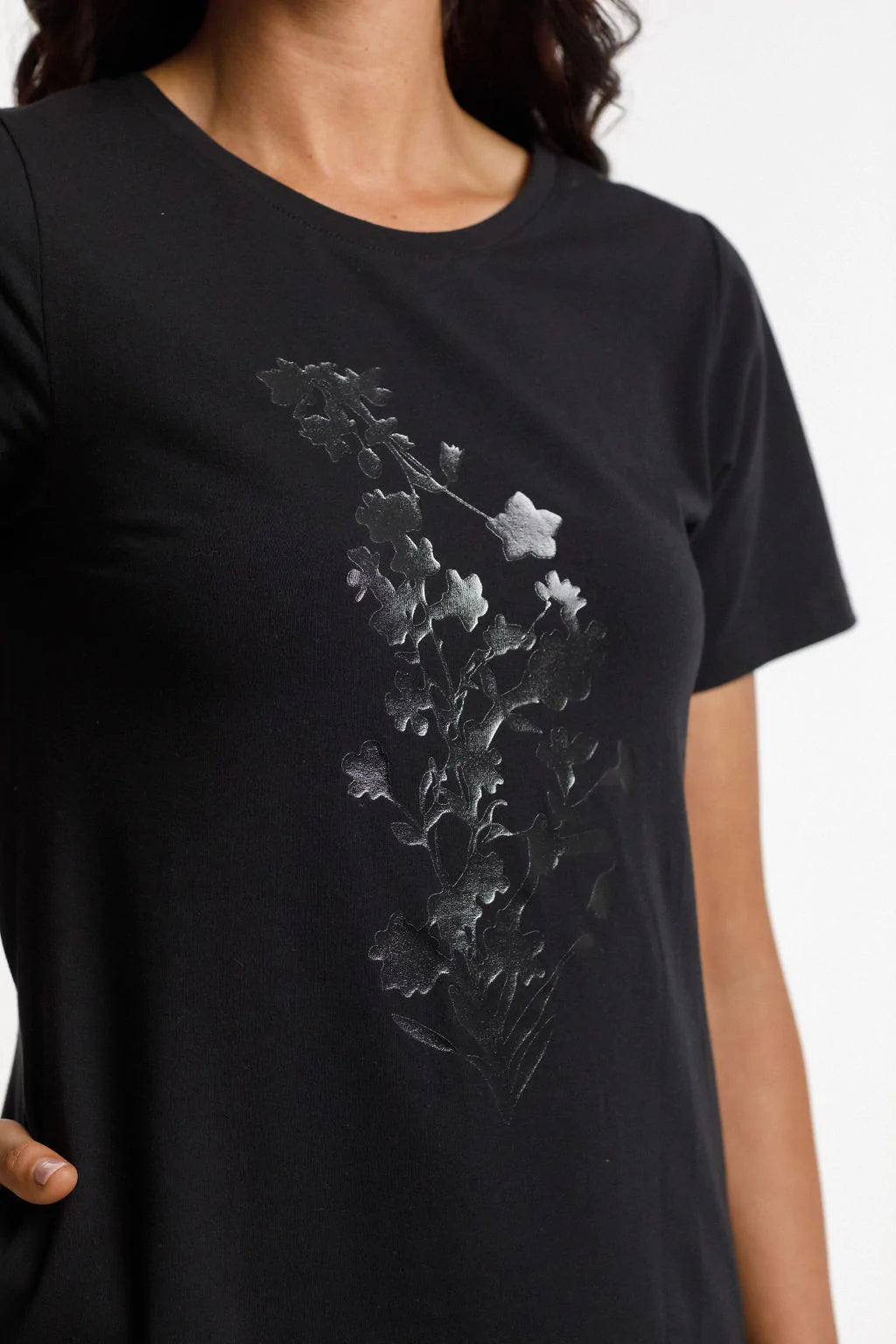 Homelee Taylor Tee Dress Black with Tonal Bouquet