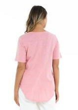 Load image into Gallery viewer, Betty Basics Ariana Tee Salmon Pink
