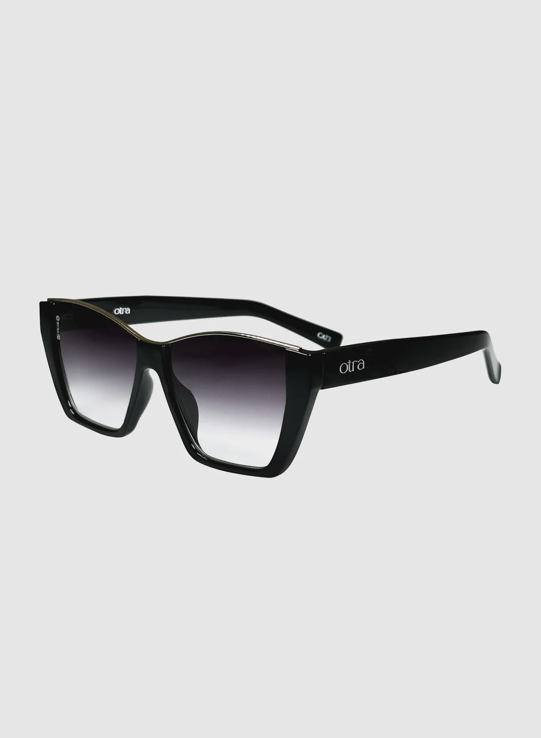 Otra Eyewear Sunglasses Belle Black/Smoke