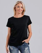 Load image into Gallery viewer, Mi Moso Staple Tee Black
